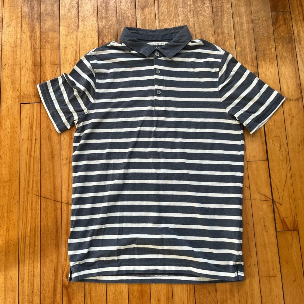 Banana Republic Vintage Blue & White Striped‎ Polo Short Sleeve Shirt Men’s M